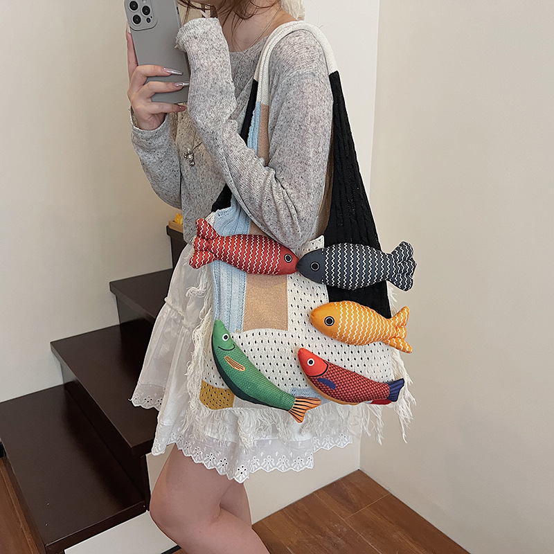 Bolso Tote de diseño de nicho 2025 nuevo bolso de mujer bolso de punto de estilo perezoso muchos bolsos de hombro de gran capacidad de pescado