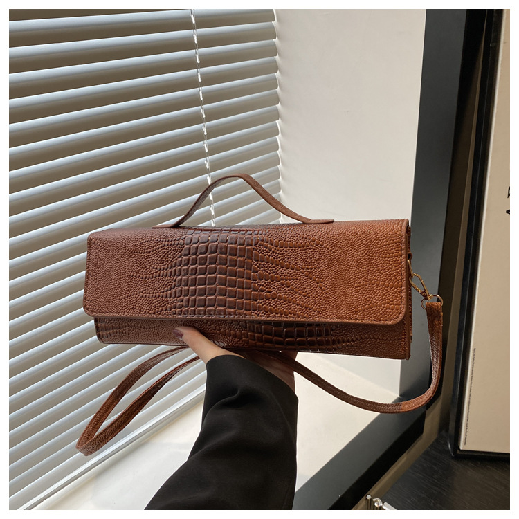 371g Weight Synthetic Leather Lining Material Sewing Thread Fashion Element Flip Cover Closure Type Single Shoulder Strap Strap Type Square Bag Bags Type Casual Occasion Pu Leather Material Crocodile Pattern All Seasons Season Women's Gender Elegant, Streetwear Style Square Shape Women's Pu Leather Crocodile Elegant Streetwear Sewing Thread Square Flip Cover Square Bag 10