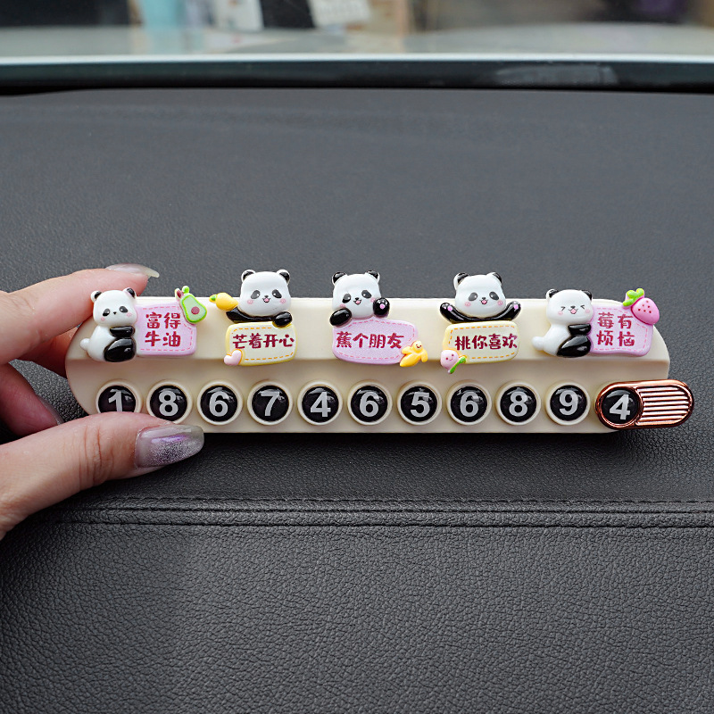 Cute Panda Número de estacionamiento temporal Placa de automóvil Creative Car Mover Placa de teléfono Decoración de automóvil Mover Adornos de automóvil