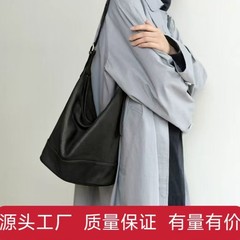 裘真格物系列塌塌包植鞣羊皮双耳水桶包女单肩斜挎大容量通勤包包