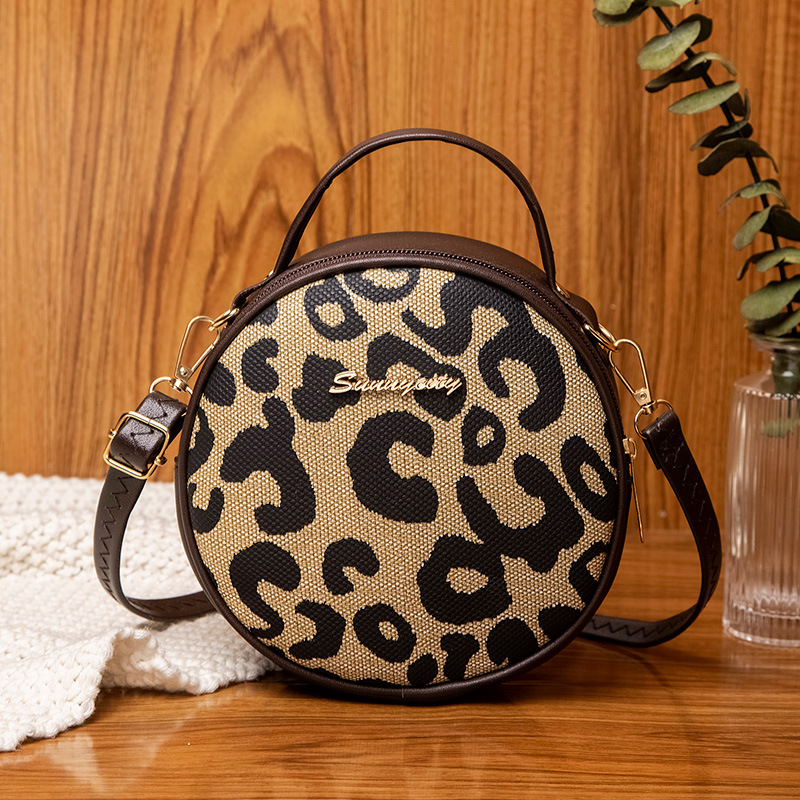 Estampado de leopardo retro pequeño bolso redondo 2021 bolso de mujer bolso de fábrica femenino al por mayor bolso de hombro de moda coreana