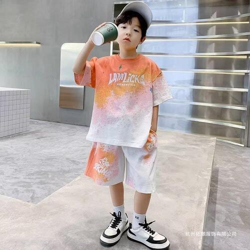 Boys summer suit loose sportswear  new big children's trendy brand street children's printed two-piece short-sleeved set