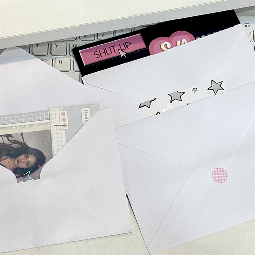 Western-style Envelope, Large Size, Flat-Opening, Square, Made from Vintage-Style, Thickened Kraft Paper—Elegant White Design Perfect for Business Invitations