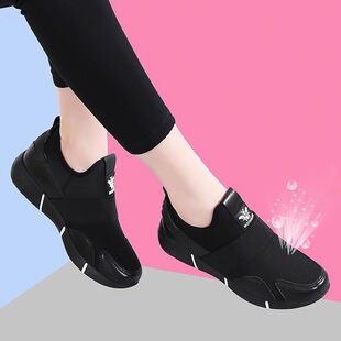 2025 Spring and Summer New Fly Knitted Shoes Women's Breathable Soft Sole Heightening Black Trbottomy Easiest for Match Sports and Casual Running Shoes