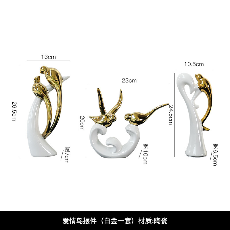 リビングルームの置物は軽くて豪華で高級な雰囲気のお酒棚の装飾品です。