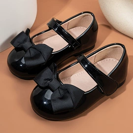 童皮鞋;学生皮鞋;童凉鞋