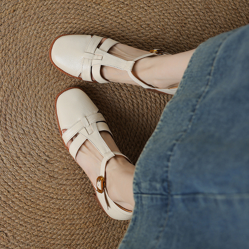 Sandal nữ quai ngang da cừu kiểu La Mã đế dày khoét lỗ dệt — Màu trắng nhạt