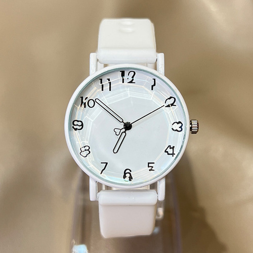 New Fashionable Korean Style Quartz Watch with Silicone Strap for Women, Simple Sports Watch for Students, Wholesale 