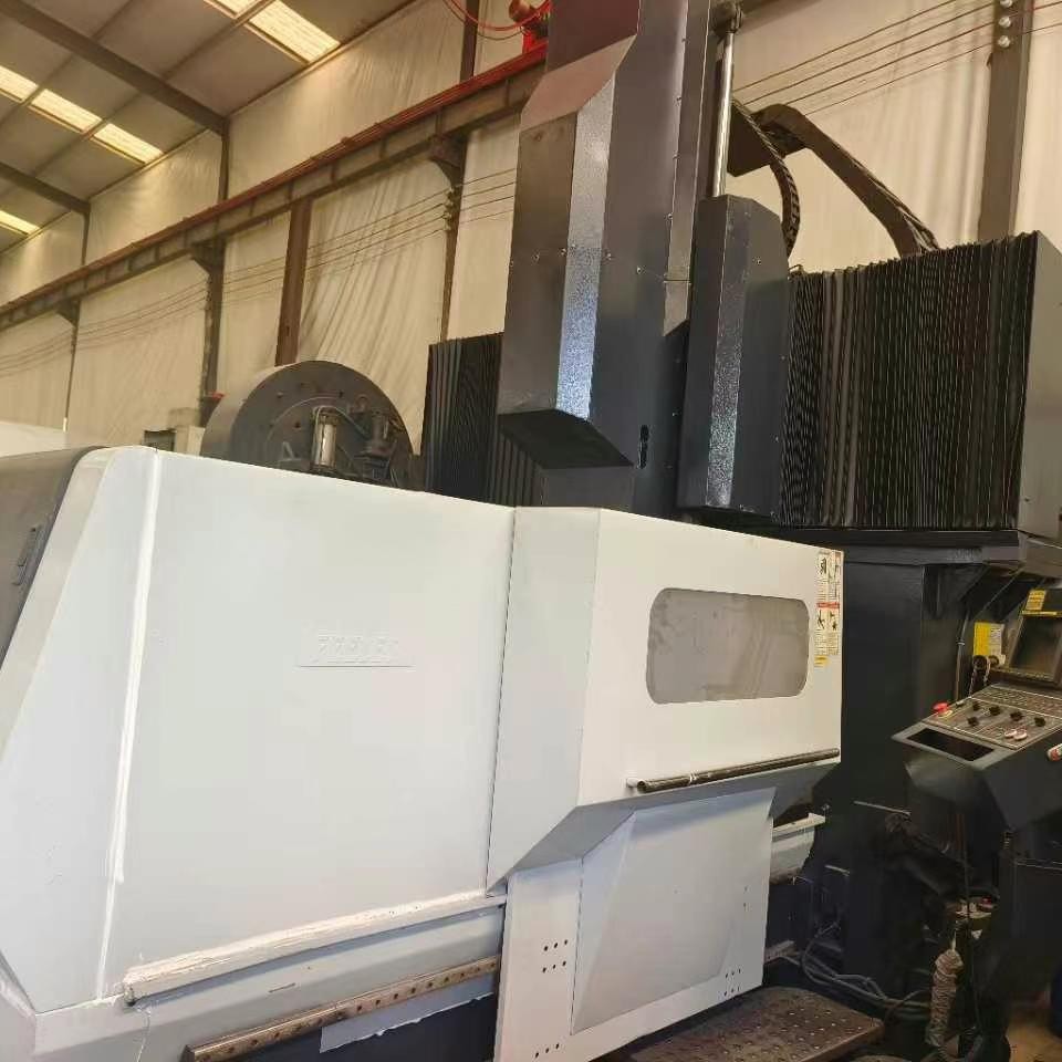 处理二手友佳FV-1712龙门加工中心BT50主轴锥度刀库:24把