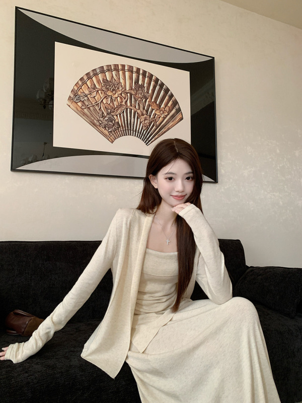 温柔风抹胸褶皱背心长袖开衫外套高腰半身裙女2025秋季新款套装潮|undefined