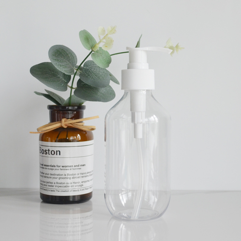 Plastic cosmetic bottle