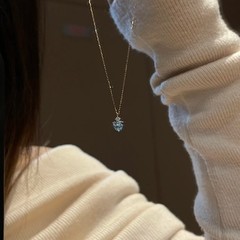 S925純銀ブルー愛ペンダントネックレス清冷感洗練されたシンプルな鎖骨チェーンプレゼント女性