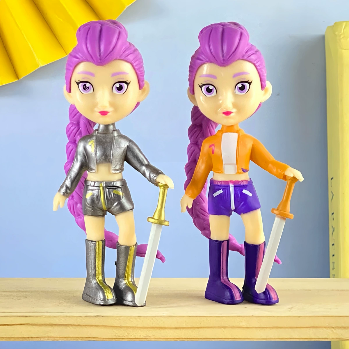 Границы переправа K-POP охотник на ведьм группа фигурка blind box Mirazoilumi кукла модель кукольная игрушка украшения