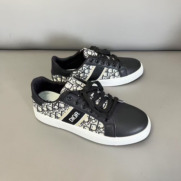 Autumn universal two-tone casual sneakers for leisure
