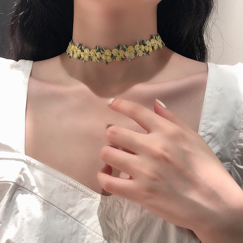 Pastoral Flower Alloy Choker Wholesale display picture 5