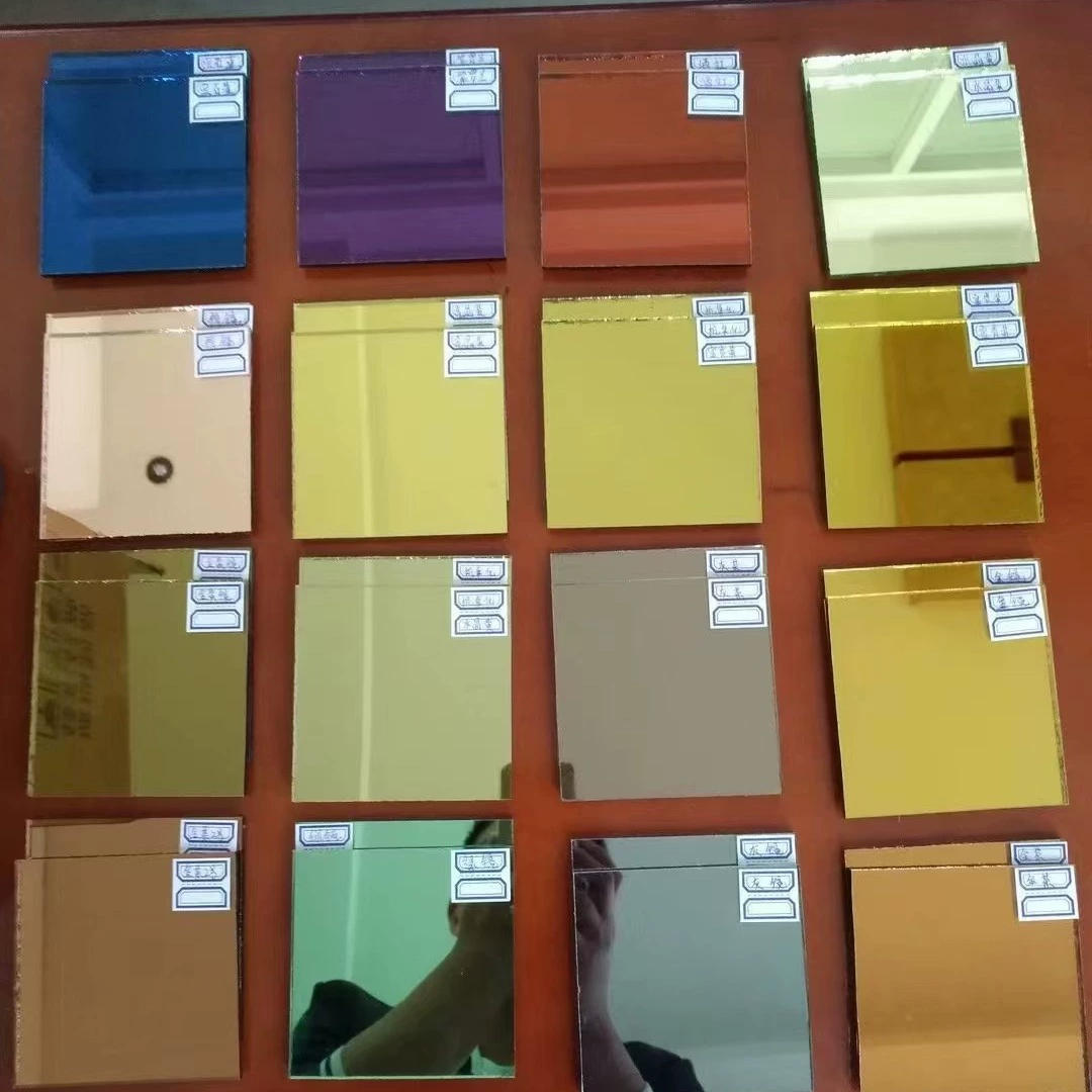 Прямые цветные зеркала Цветные лакированные стекла различных цветов могут быть модифицированы в соответствии с требованиями заказчика