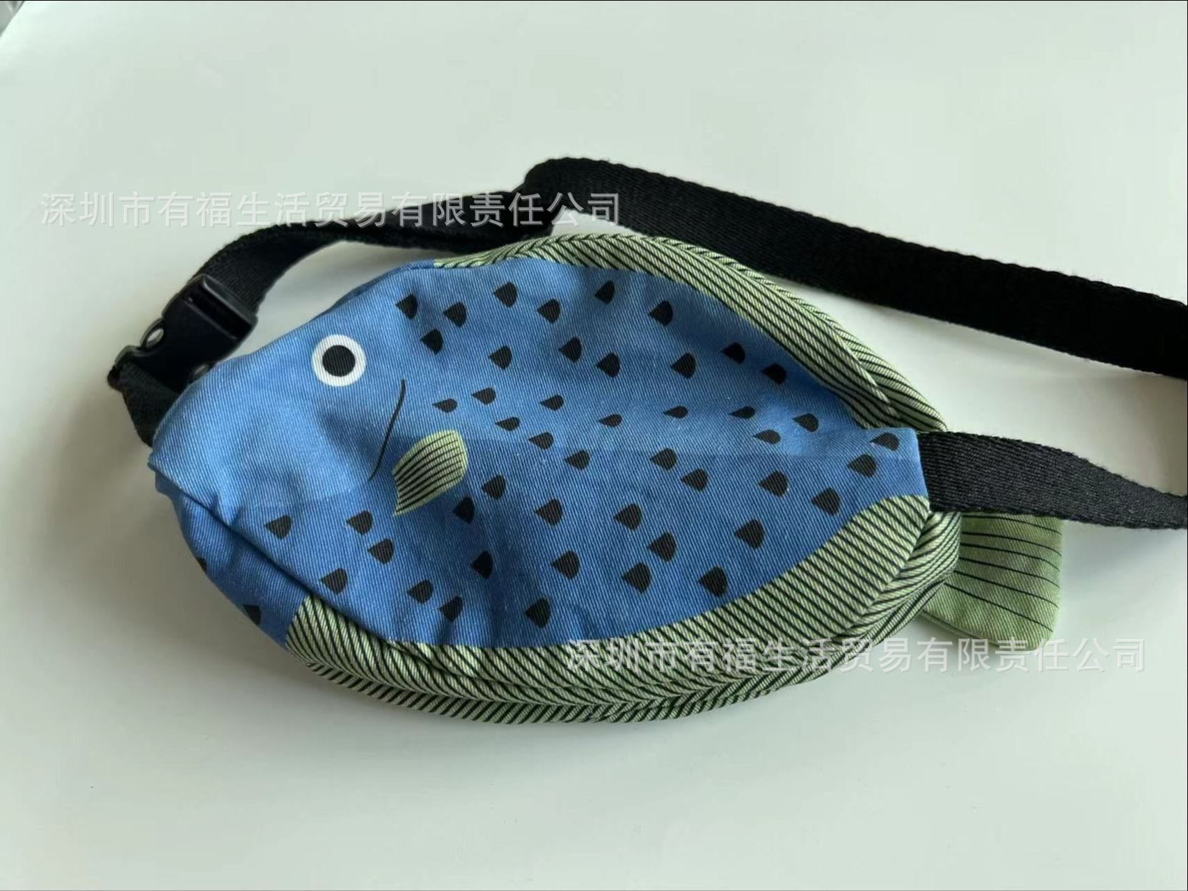 파란색 (예약 구매 두 번째 배치)