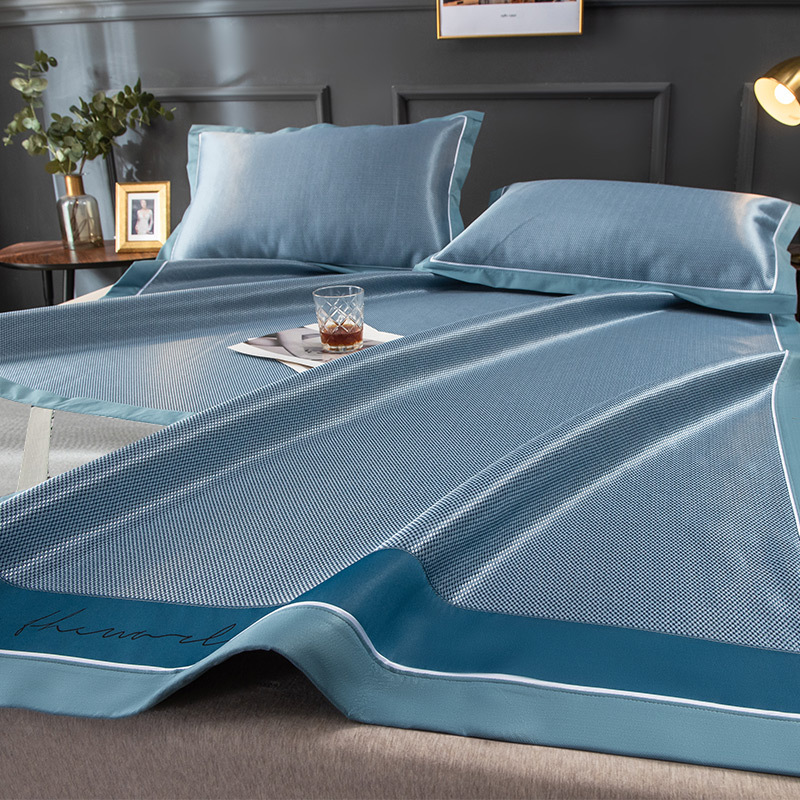Nueva ropa de cama de seda de hielo fresca de verano, cubierta de cama, cubierta protectora de colchón, cubierta de cama, sábana todo incluido, juego de tres piezas nuevo