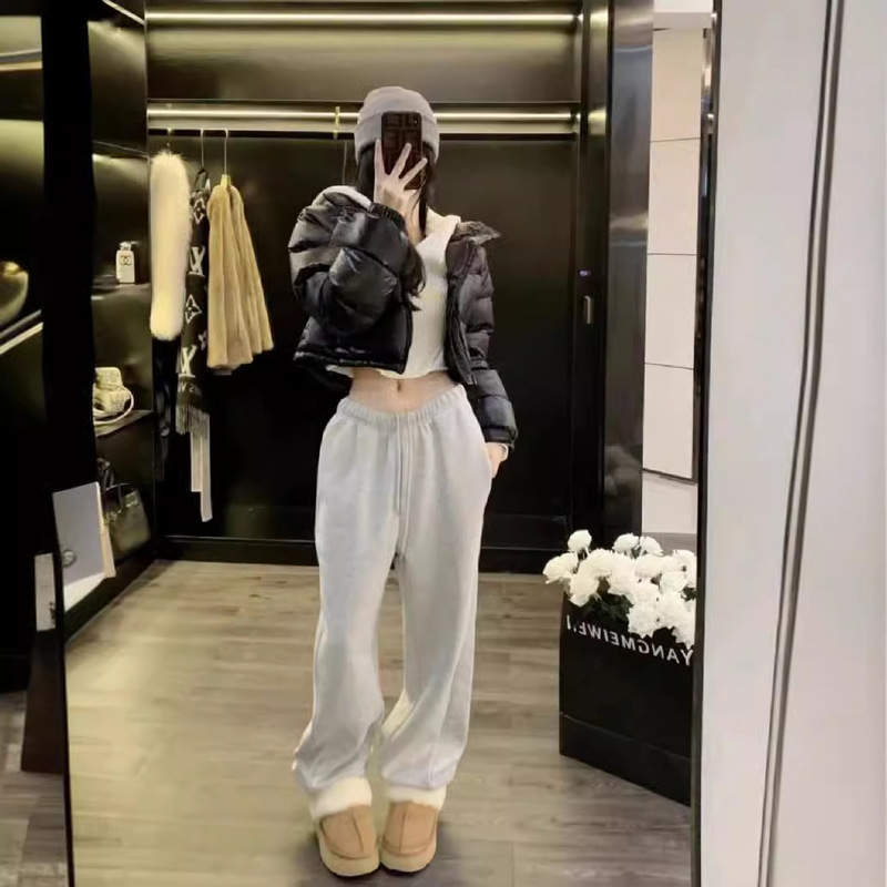 Creative 2024 Winter Royal Sister Style Private Lady Women's Chenille Collarless A-Line down Jacket Sequins