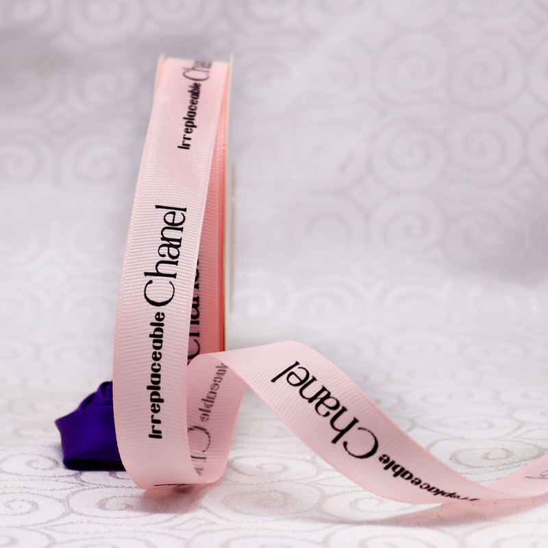 Xiaoxiangfeng Letras inglesas Cinta Embalaje de flores Pastel de cumpleaños Cinta Centro comercial Disposición de exposiciones Cinta acanalada Transfronteriza