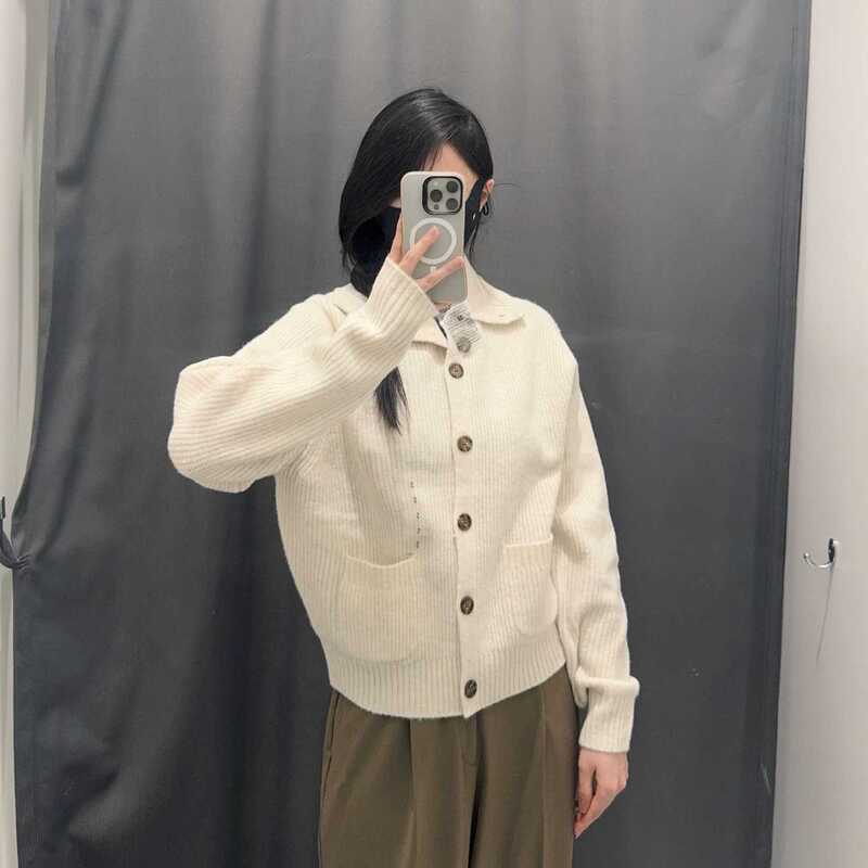 Fitting Room 24 New Autumn and Winter Shufulei Knitted Cardigan/Long Sleeve Coat Top Sweater 472093