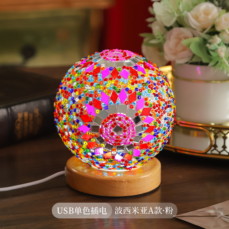 Mosaico transfronterizo luz de noche barroco romance y libertad Bohemia luz de noche creativa lámpara de mesa decorativa de vidrio