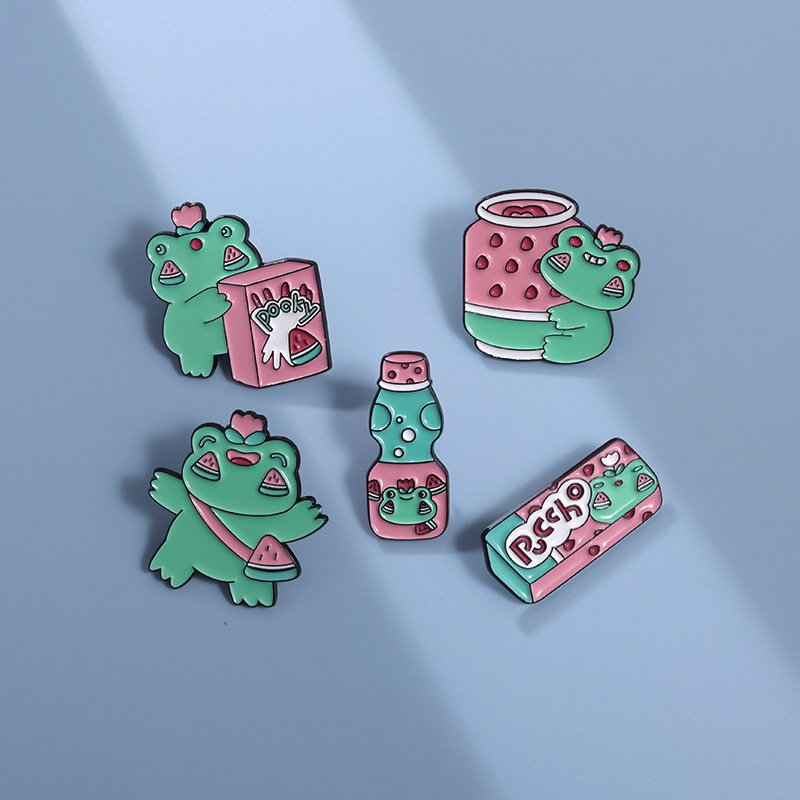 Cute Pin Animal Zinc Alloy Stoving Varnish Unisex Brooches display picture 8