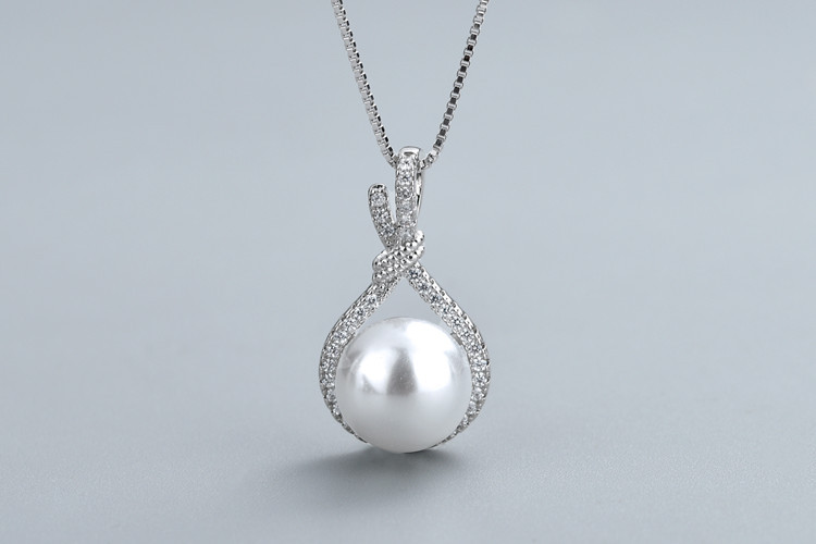 Korean Version Inlaid Full Diamond Zircon Pearl Pendant Imitation Natural Pearl Necklace Fashion Jewelry display picture 3