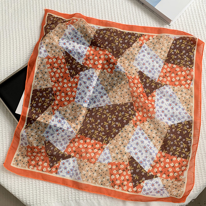 Pañuelo cuadrado floral de algodón y lino, pañuelo de seda, sensación de alta calidad, nuevo estilo de verano, bufanda de todo fósforo, chal, estilo delgado, pequeño turbante fresco, cinturón para el cabello