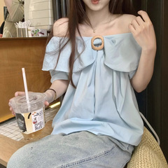ハスの葉の辺の1字の肩の小さい大衆の半袖のシャツの女性の夏の韓系の青い甘い風の気質のカジュアルな肩の上着