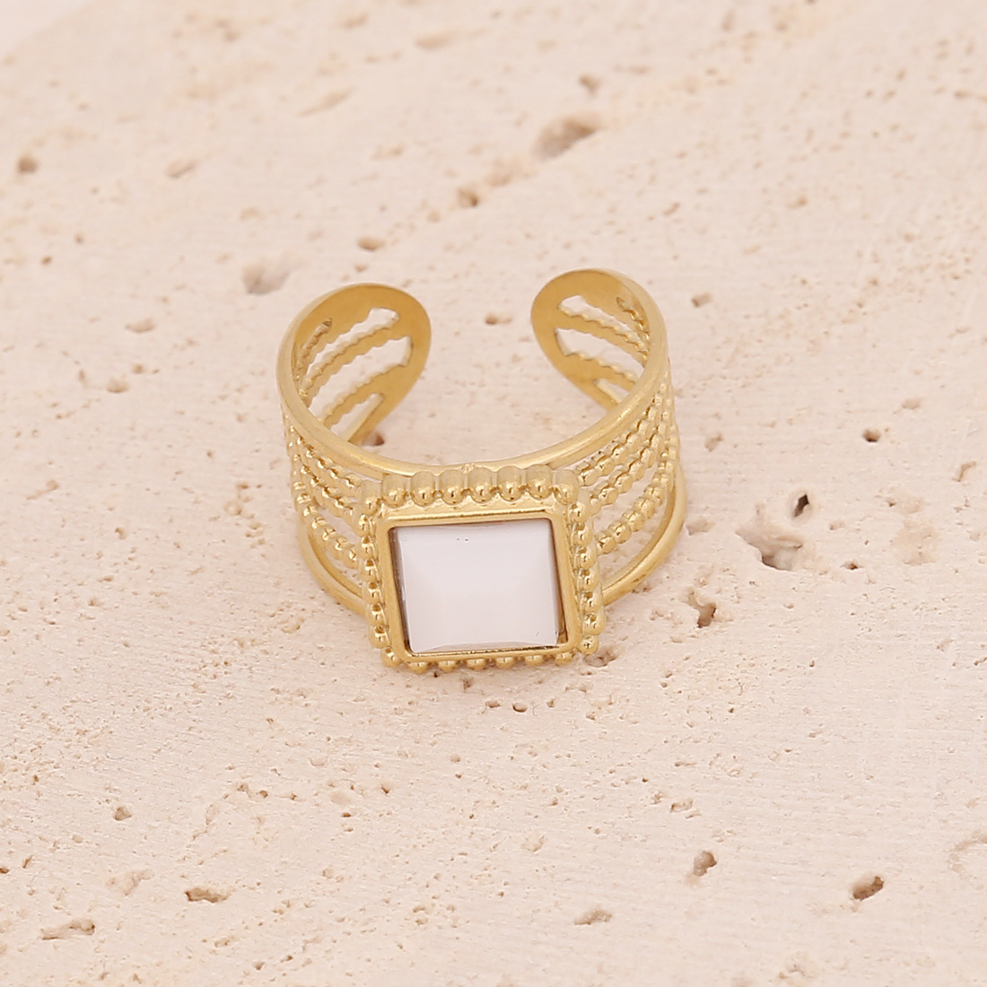 Novel Fashion Cross Daisy Stainless Steel Personality Ring