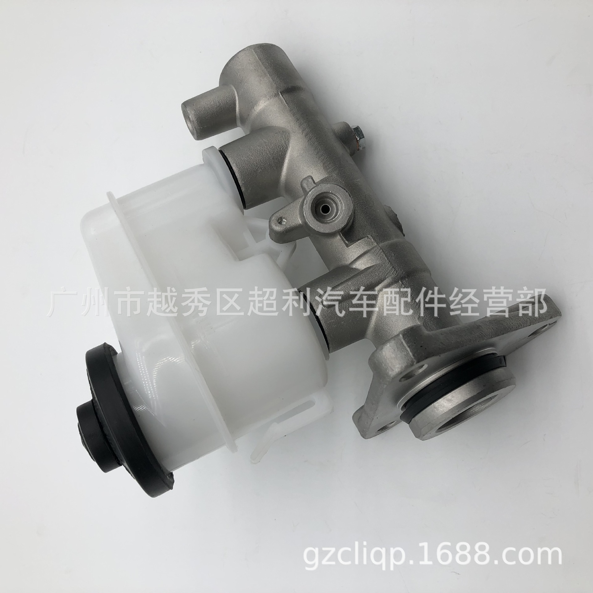 Applicable 47201-12800 47201-12700 47201-02010 AE100 AE101 brake master cylinder