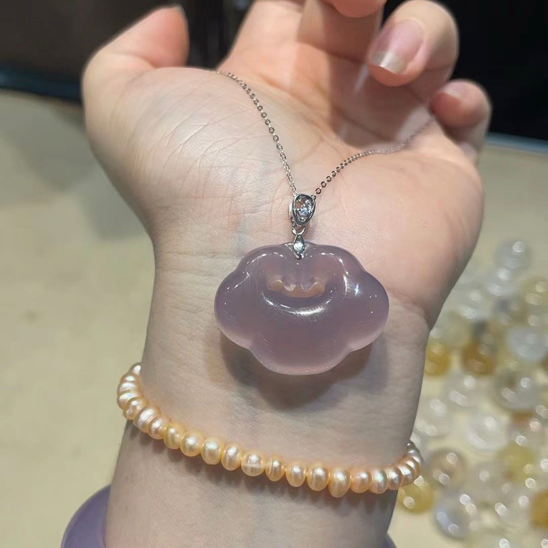 批发冰种帝王紫祥云锁吊坠高冰玉髓s925纯银扣头女款平安锁项链