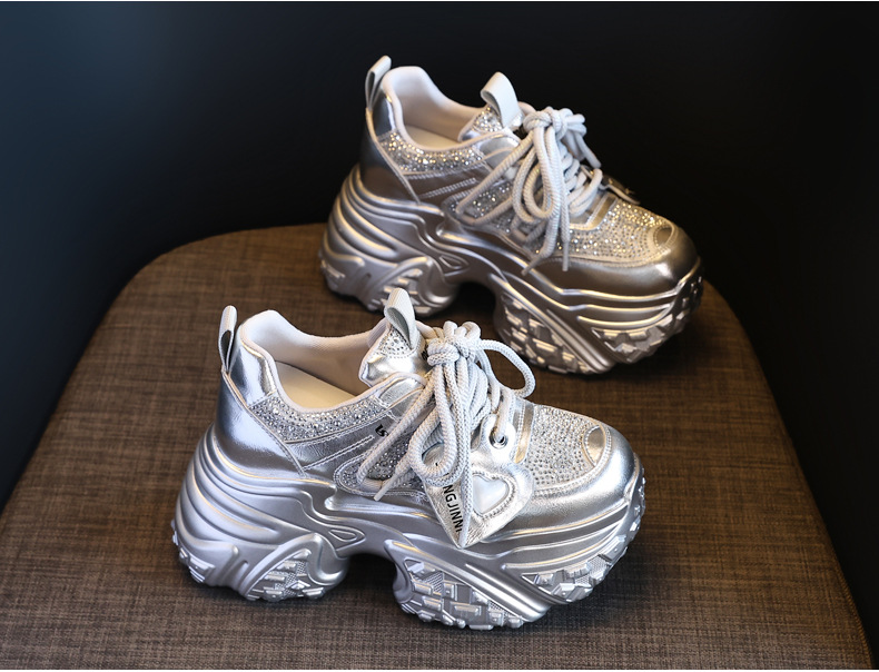 Giày sneaker nữ đế dày tăng chiều cao phong cách bánh xốp — Màu be chi tiết 6
