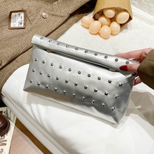 �n��С������Tᔆμ����Ů�W������2025�¿���������۰����ð�