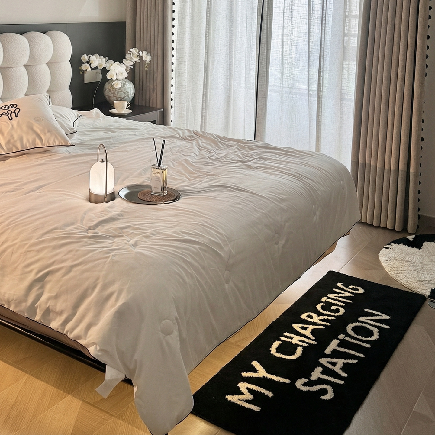Tapis de chevet original, simple et épais, tapis de sol absorbant long pour salle de bain, tapis de sol antidérapant pour canapé dans la chambre_voghion.com
