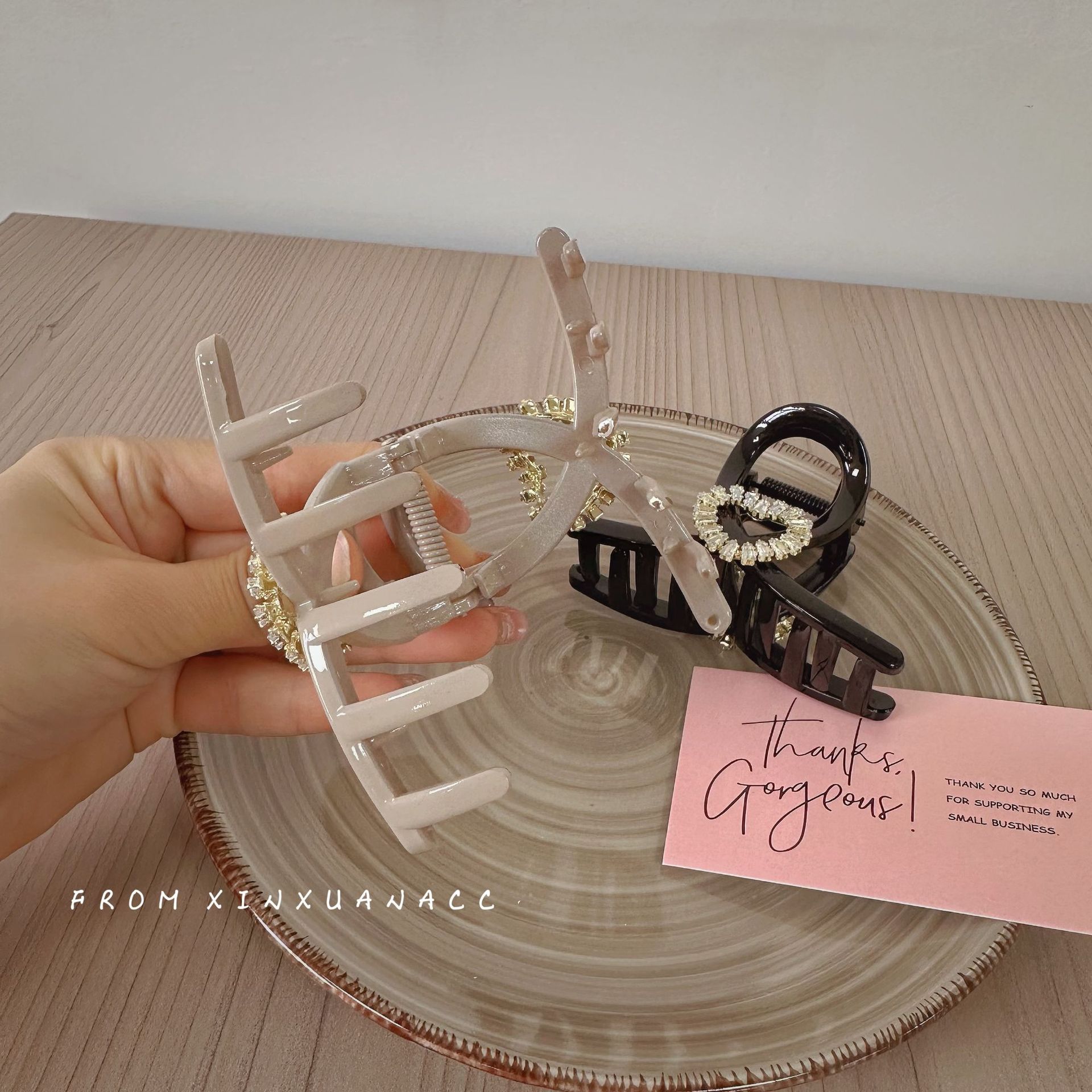 Klassische liebe voller diamant clip shark clip elegante alle-spiel zurück kopf haarnadel haar zubehör faul haarnadel kopfschmuck für frauen_voghion.com