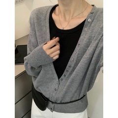 MISS密思家】基础百搭背心+排扣V领纯色针织衫套装(含6%羊毛)2261