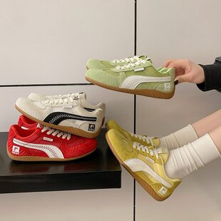 ���ɾG2026�����¿�ŮЬ�n��ٴ�͸���p��ƽ���\��Ь�r�����e��Ь