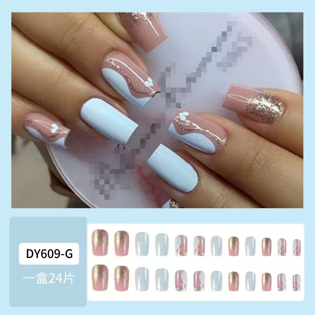 Comercio exterior Venta caliente desgaste uñas belleza pieza acabado europeo y americano brillo amor falso parche prensa en las uñas