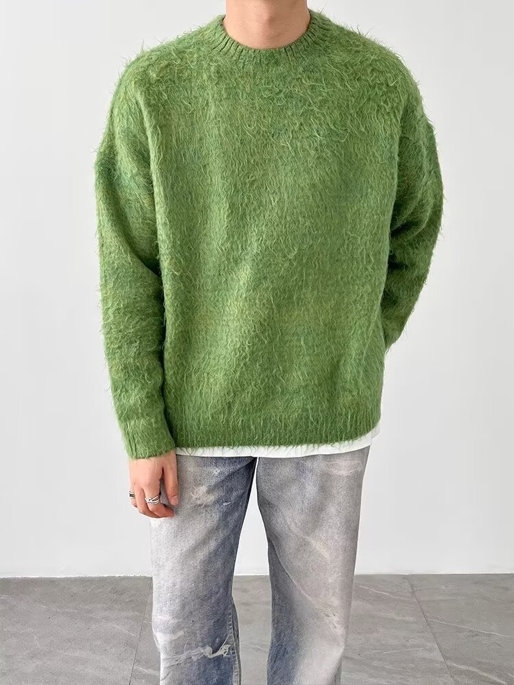 Men's casual knitted atmospheric sweater with a round collar