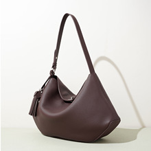 �͹���Ӱ���Ƥ�ٴ�б�����Ů�߼����^��ţƤ������Ů�������ذ�