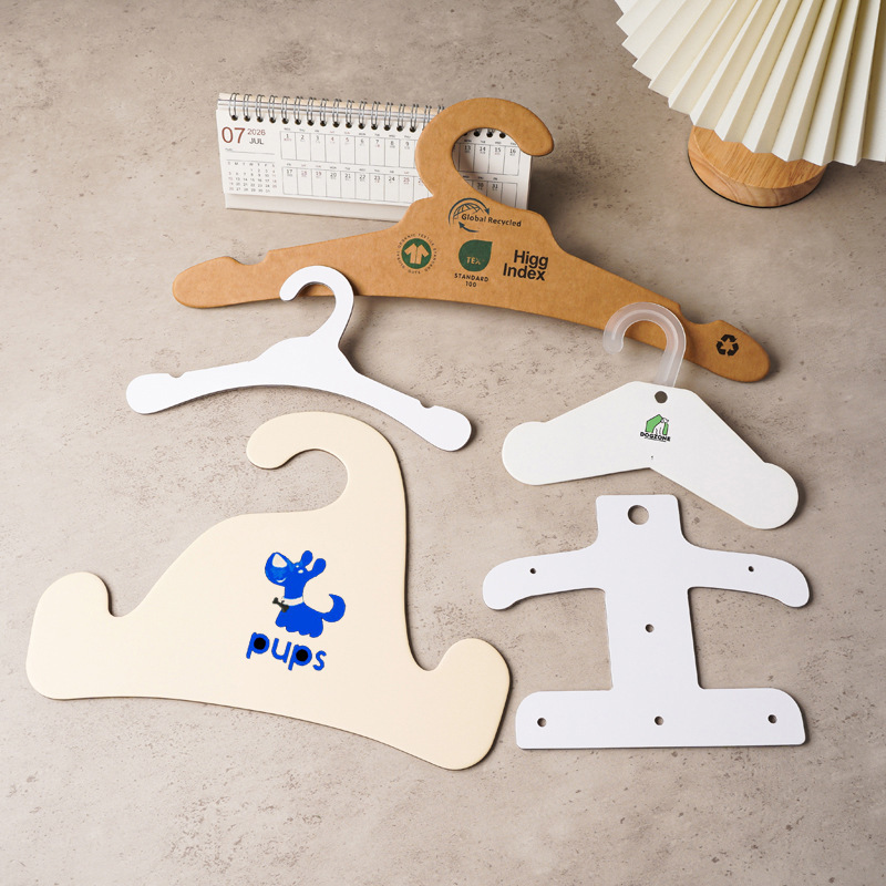 Manufacturer Customized Environmentally Friendly Paper Hangers Pet Clothing Cardboard Hangers Disposable Cardboard Hangers