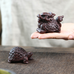 Yixing Purple Sand Tea Pet Money Turtle Small Ornaments to Attract Wealth, Creative Toy Sculptures, Longevity Turtle Tea Set Accessories, Can Be Raised