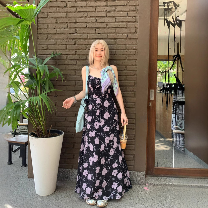 Plus Size Extended Elegant Retro Sweet Cool Style Floral Suspender Dress Summer Whitening and Taller Travel Vacation Long Skirt