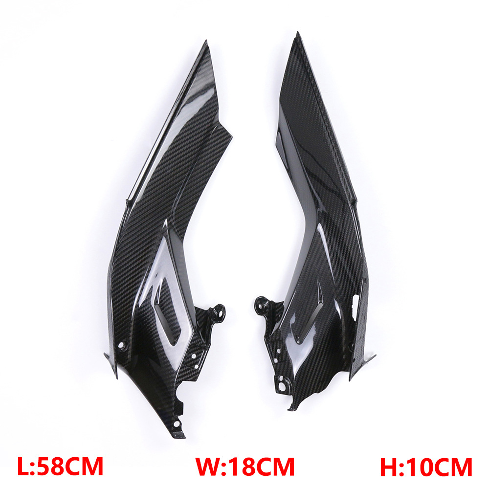 Suitable for CFMOTO spring wind 800NK rhinoceros + motorcycle modified carbon fiber shell parts car body front decorative plate