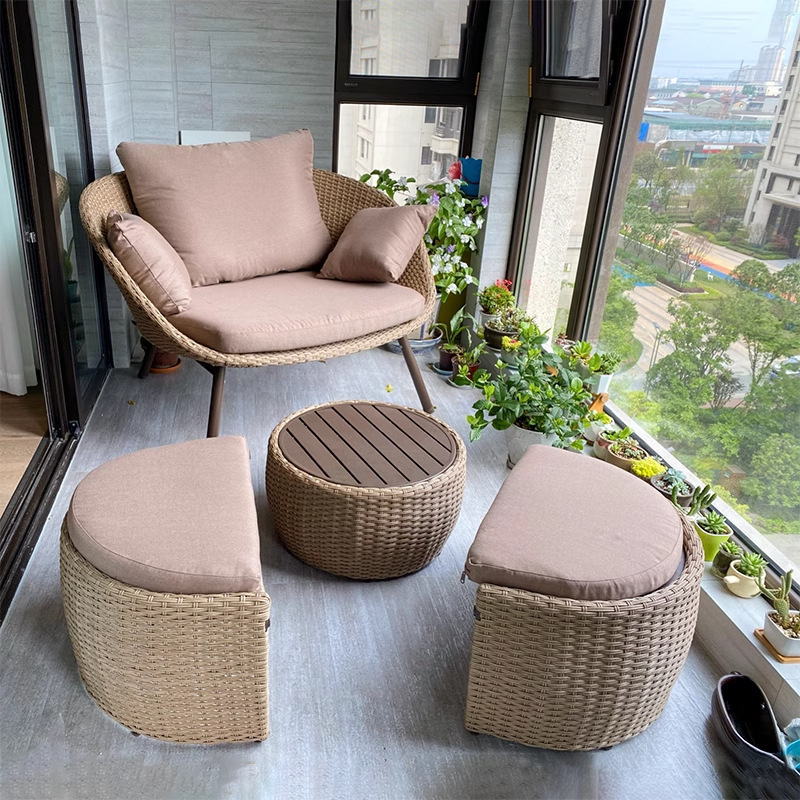 Mesa y silla de patio ocio al aire libre sofá de caña ocio balcón de tres piezas jardín terraza mesa de té impermeable protección solar