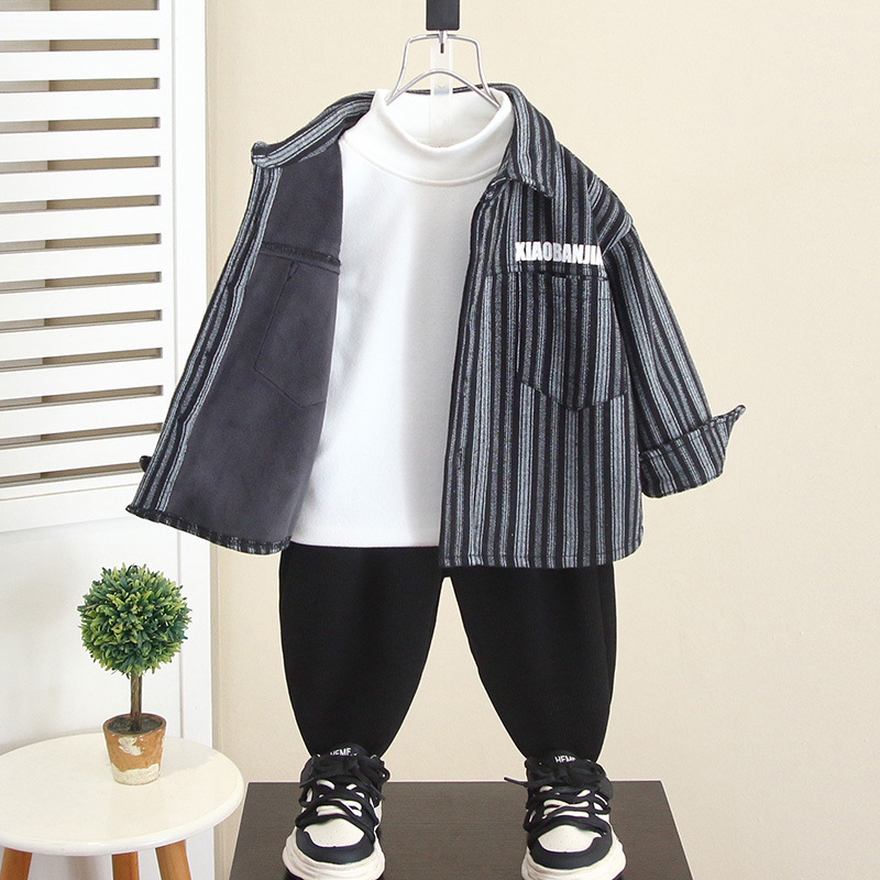 6921 camisas de otoño e invierno para niños 2025 nuevos tops exteriores para niños más chaqueta de bebé gruesa de terciopelo ropa de invierno