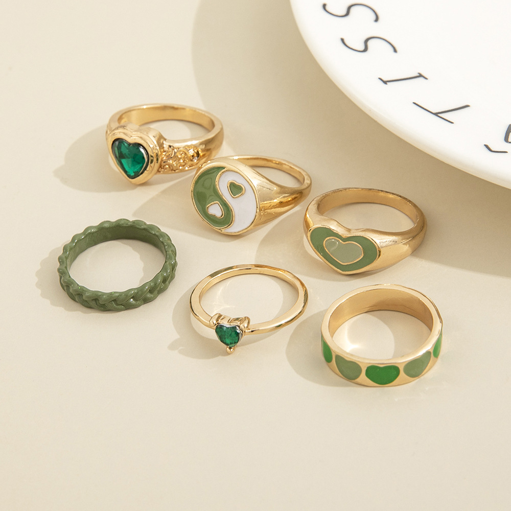European and American new fashion retro tai chi gossip drop oil love green diamond joint ring six-pi