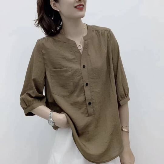 薄款女士衬衫夏季新款设计感小众v领半袖衫上衣时尚宽松显瘦衬衣
